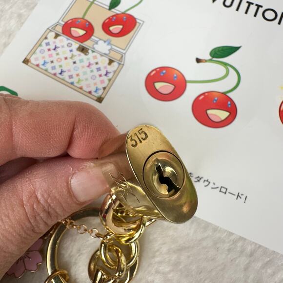 Louis Vuitton LOCK with cherry keychain bag charm & Takashi Murakami stickers - Picture 7 of 10
